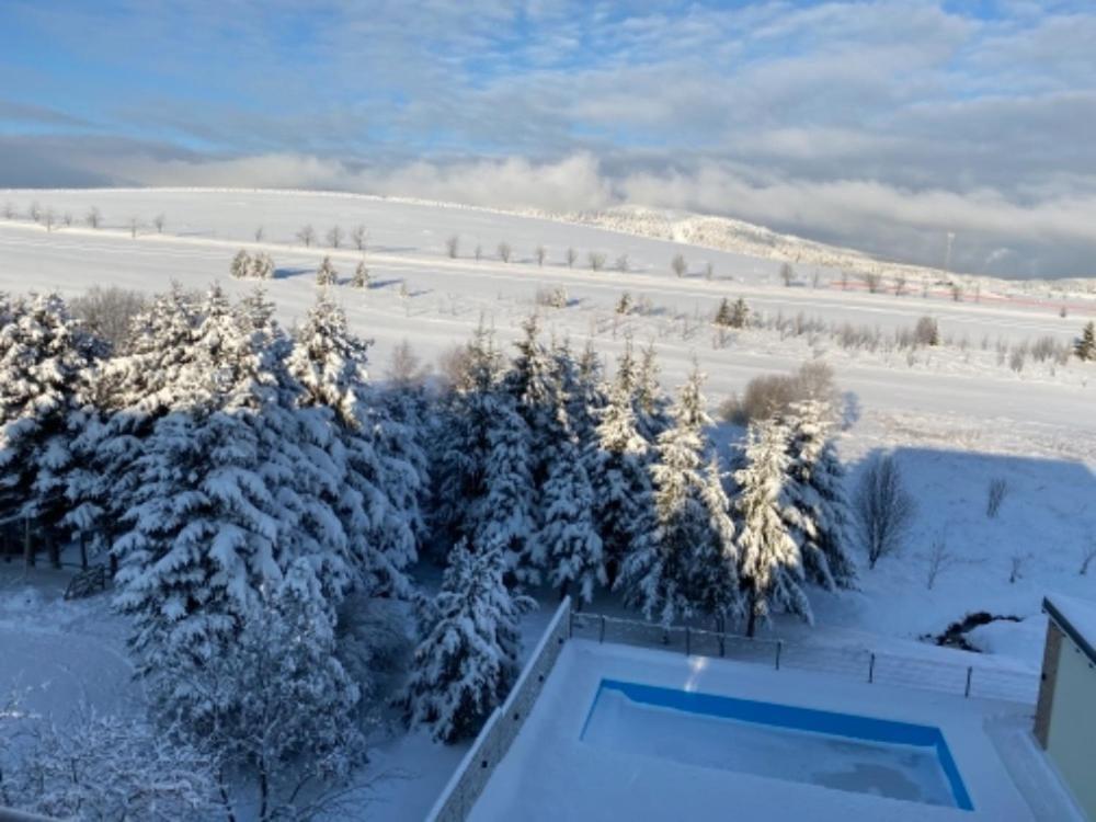 Joy Aparthotel Keilberg กลิโนเวซ ภายนอก รูปภาพ