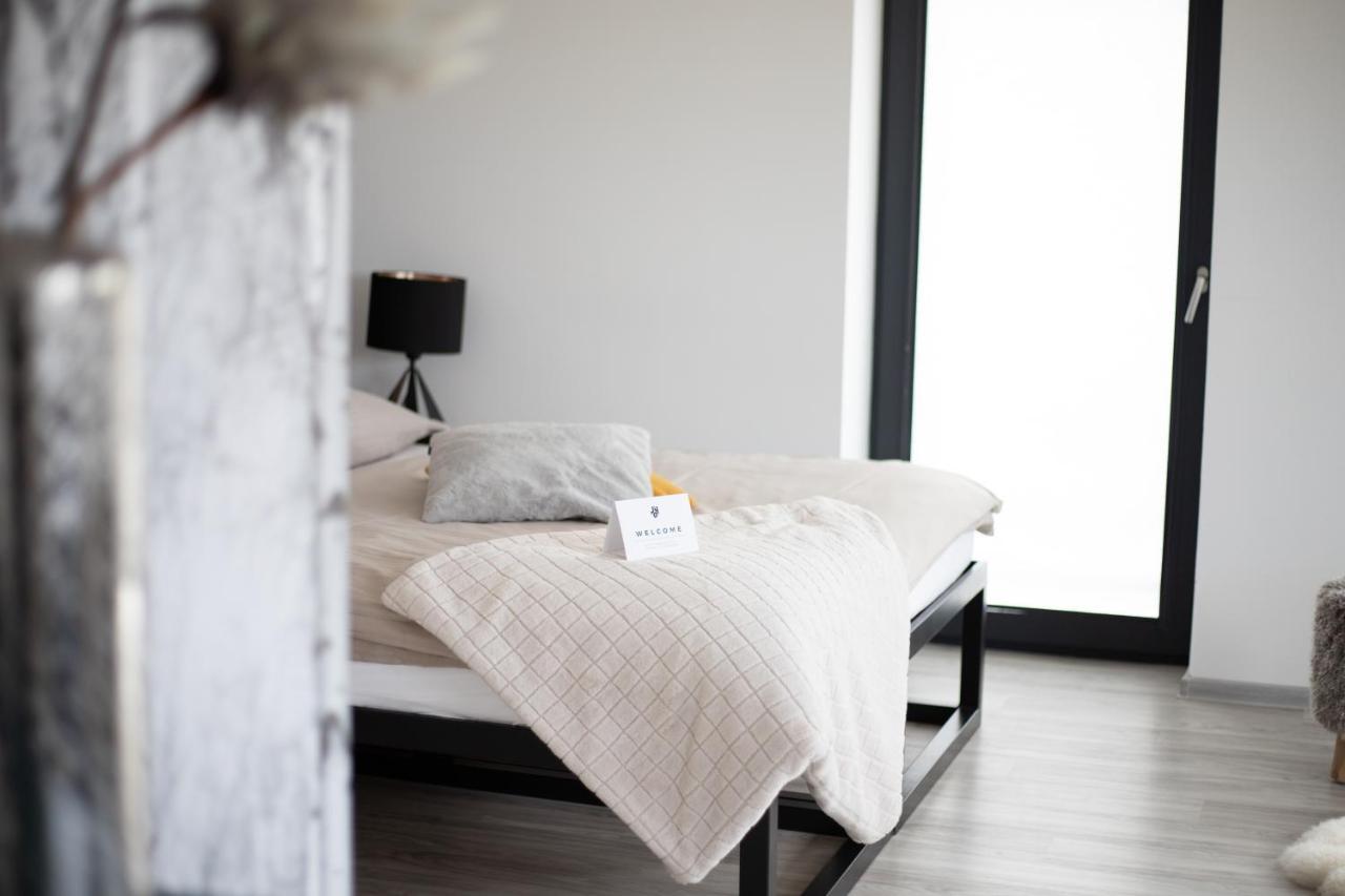 Joy Aparthotel Keilberg กลิโนเวซ ภายนอก รูปภาพ